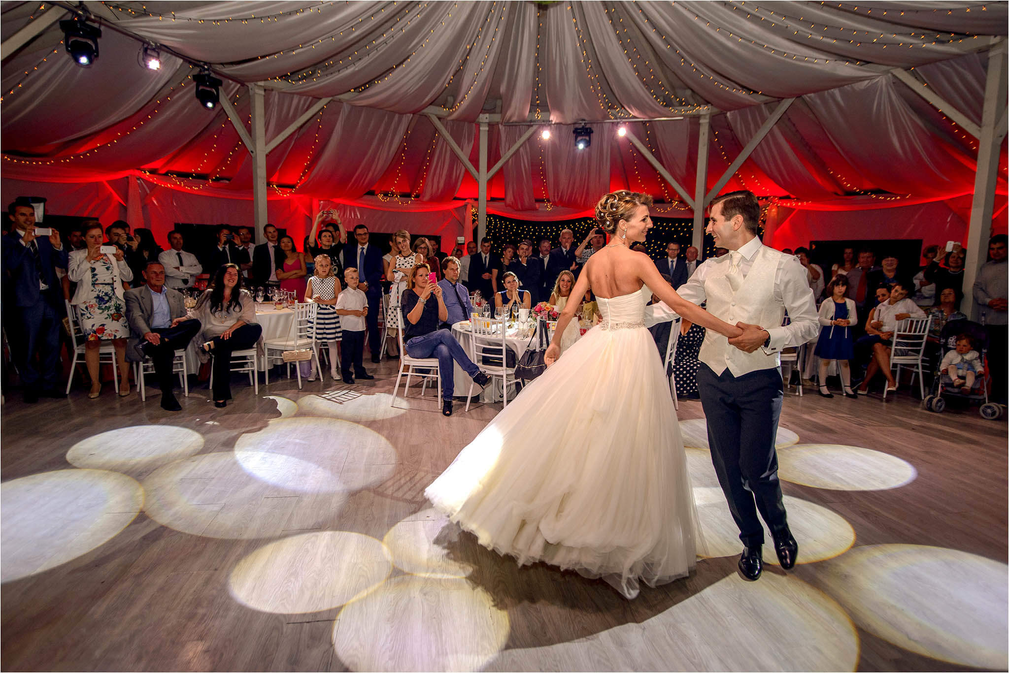 Wedding Garden - Budapest - Esküvői fotózás