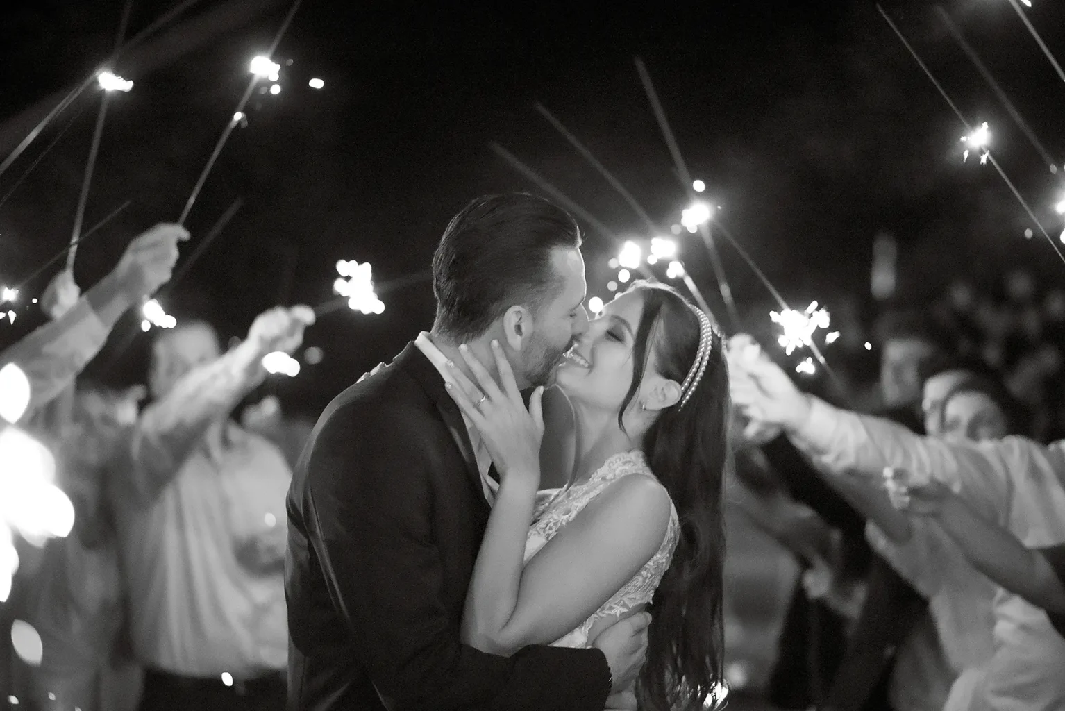 Esküvő Etyeken - Premium Wedding Photography near Budapest