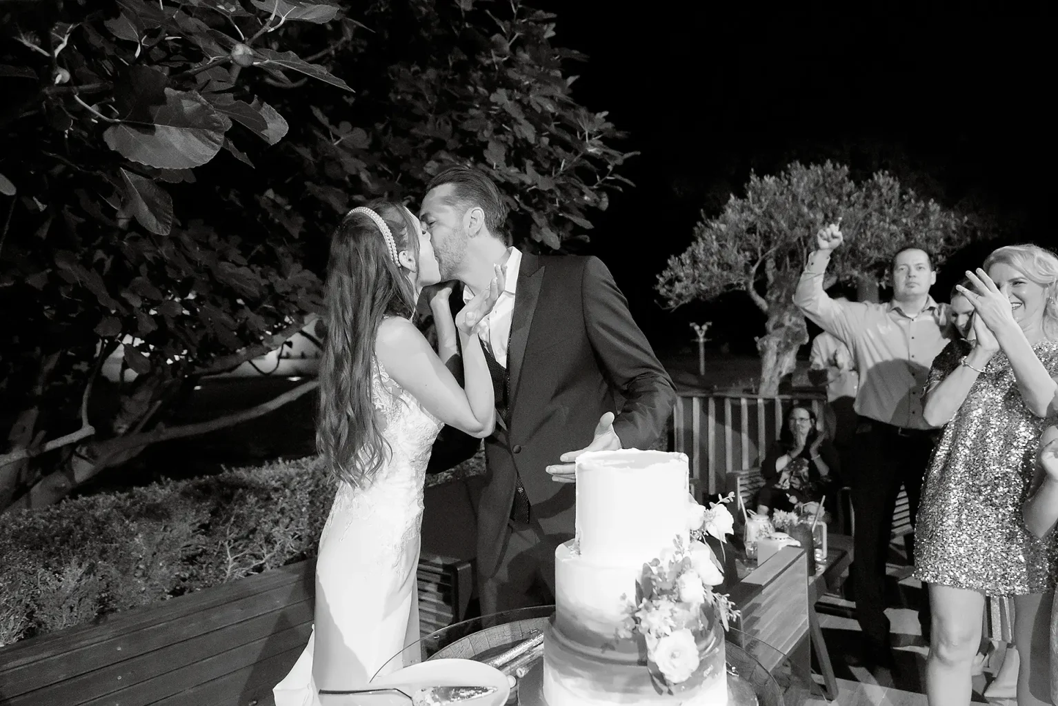 Esküvő Etyeken - Premium Wedding Photography near Budapest - Esküvői fotózás Haraszthy Pincészet - Wedding Photography at Winery Haraszthy