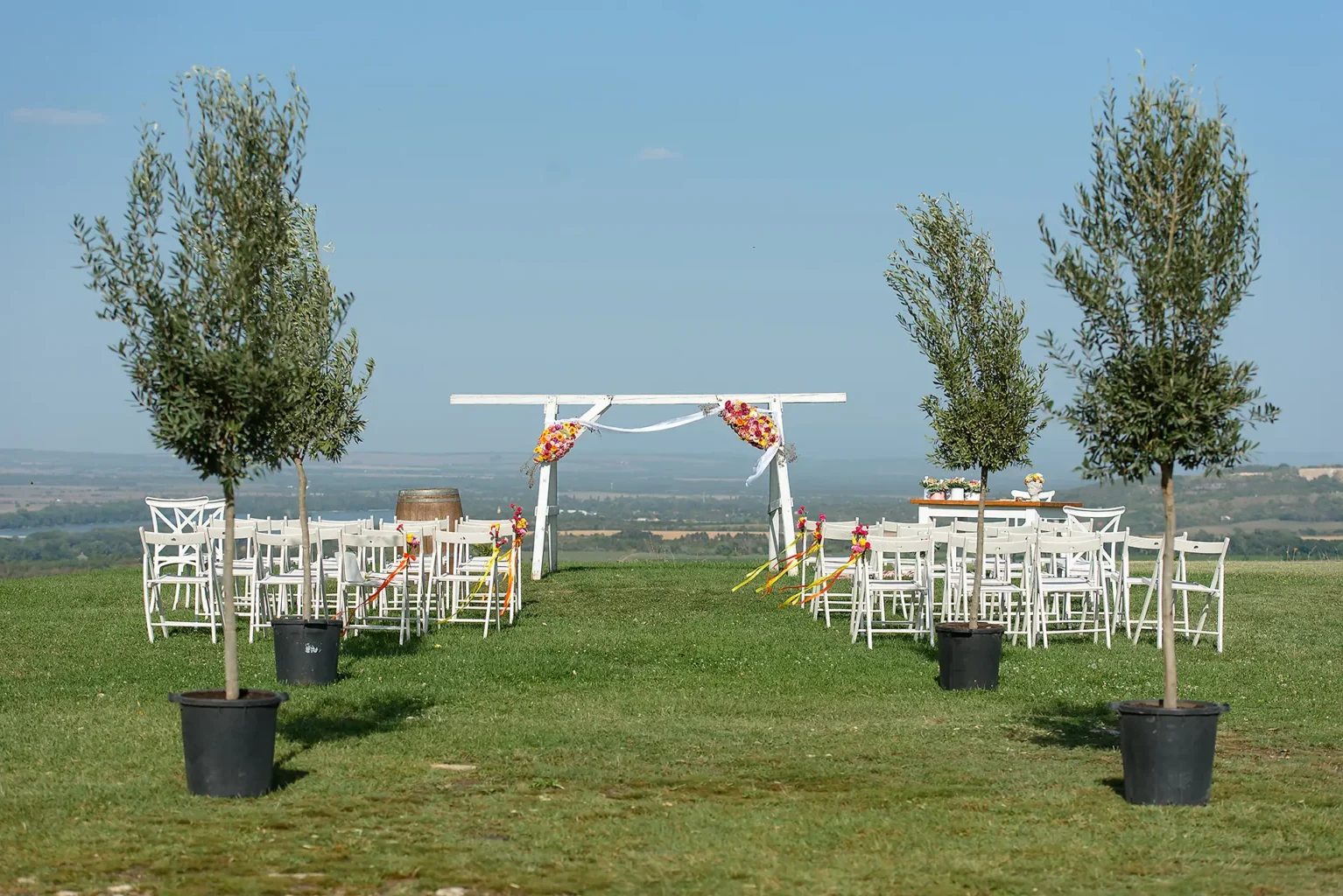 Hilltop Borbirtok - esküvői fotózás - ceremónia - wedding ceremony venue