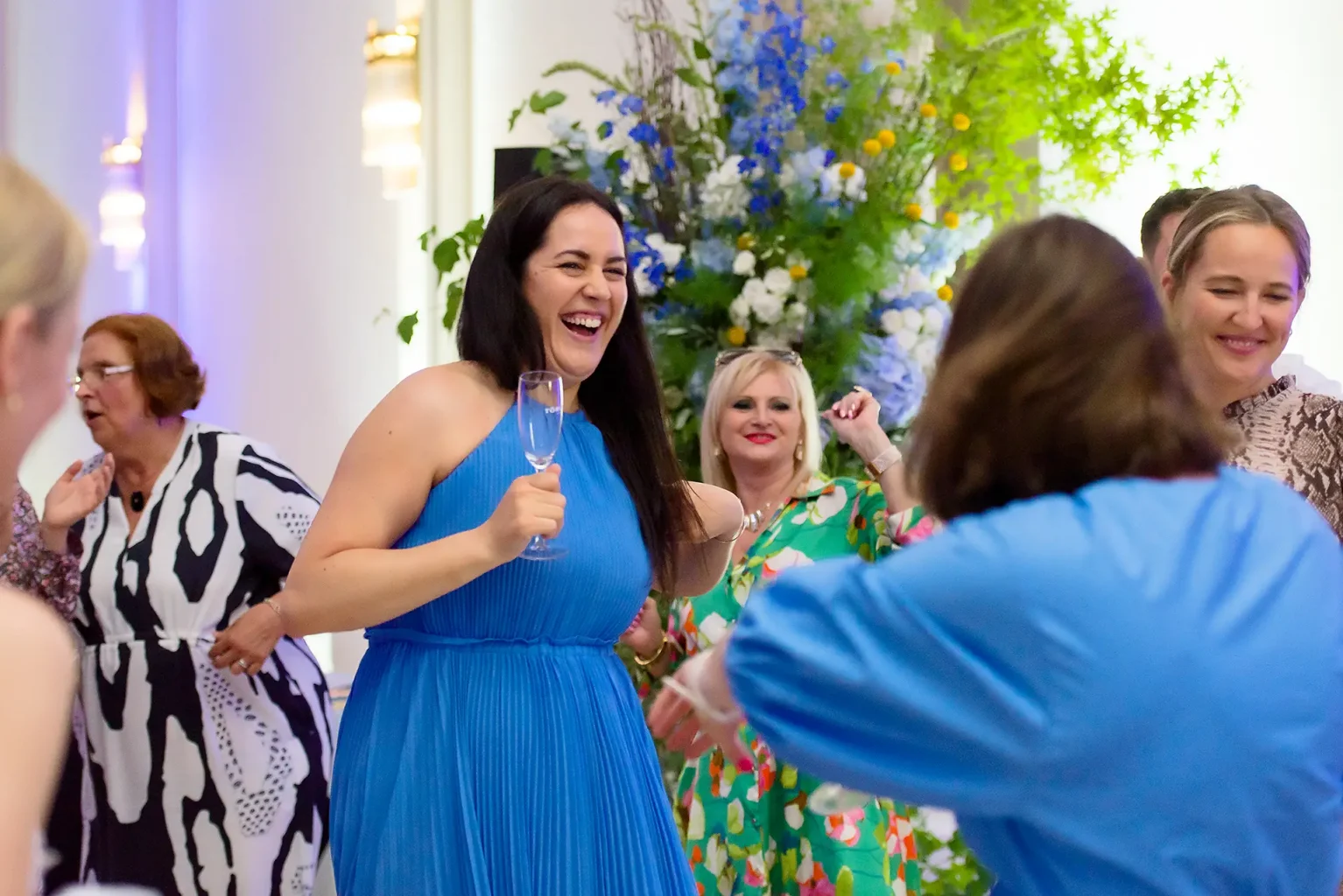 Esküvői képek - buli, party - Beautiful Wedding in Pálmaháza (Tata - Hungary)