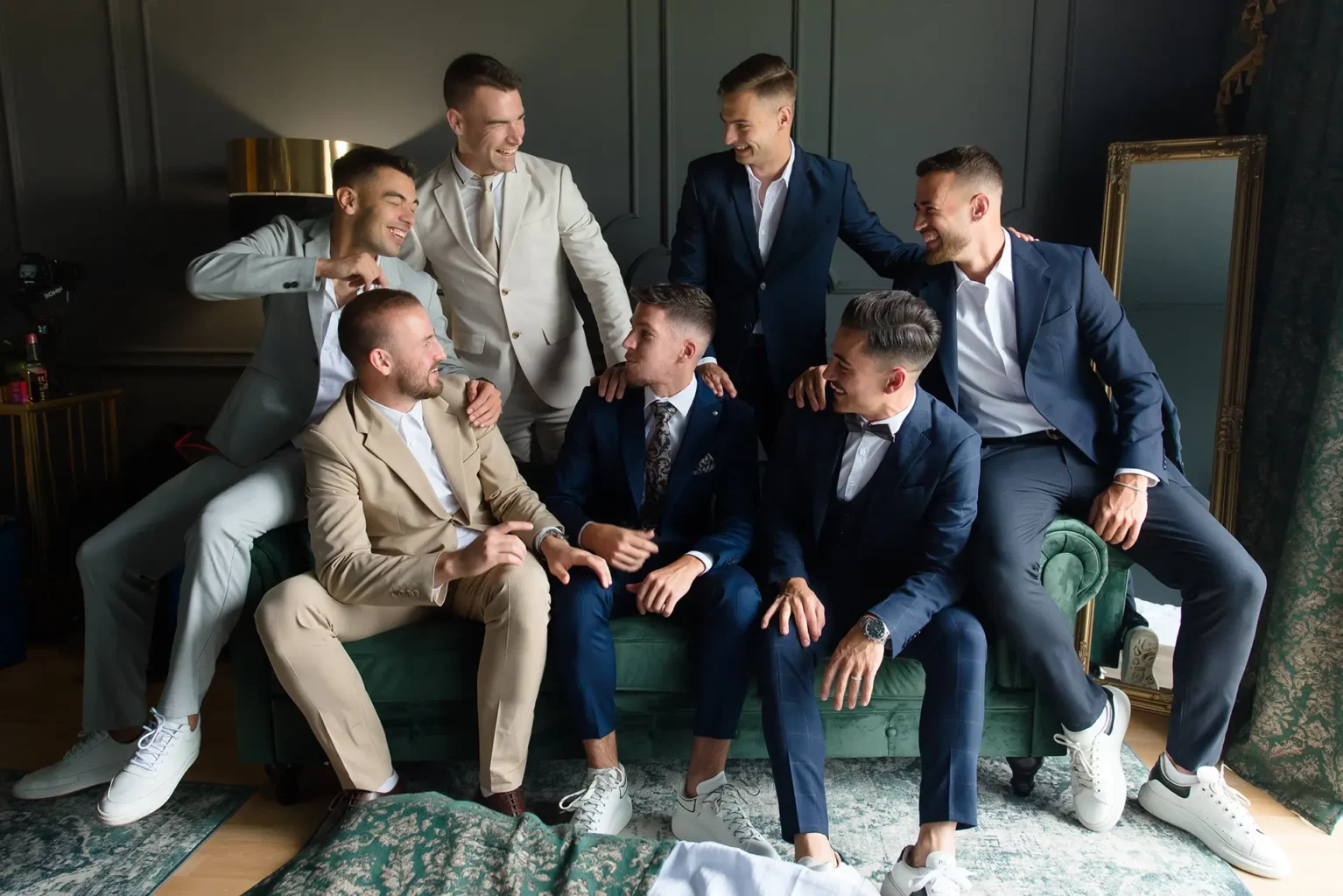 Esküvői fotózás - a vőlegény készülődése