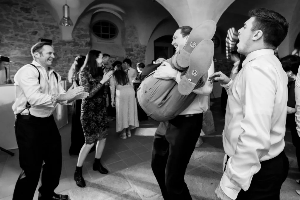 Wedding Photography Germany - Funny wedding moment - Lustiger Hochzeitsmoment - Vicces esküvői fotó