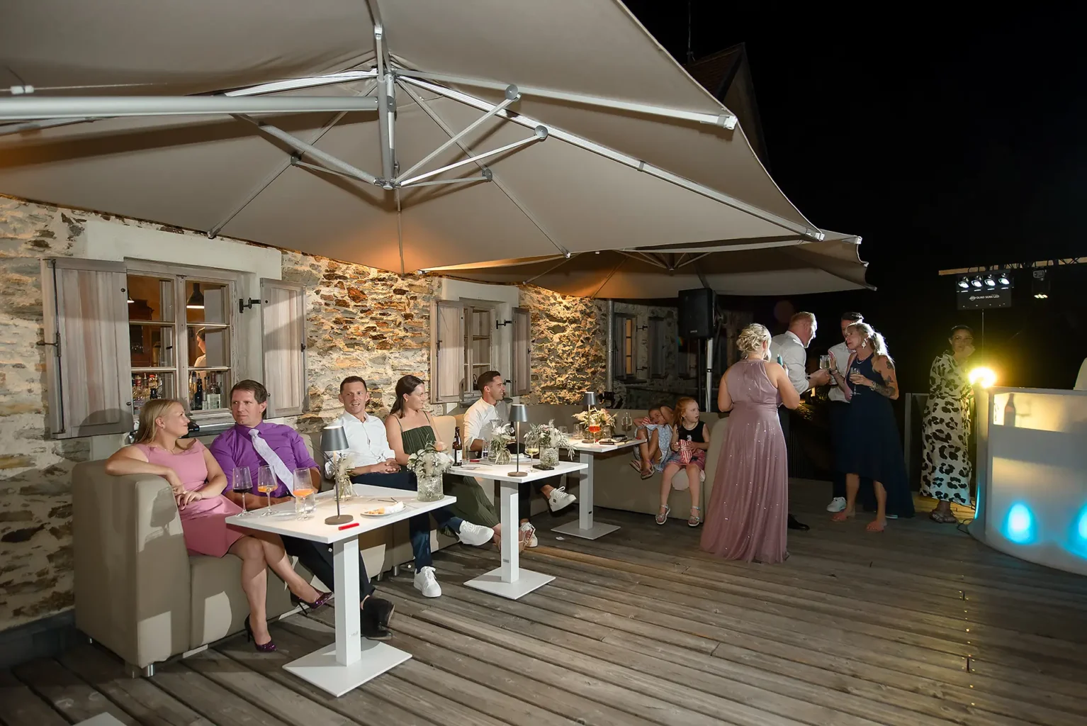 Rusztikus osztrák esküvő - Rustic Austrian wedding - Rustikale österreichische Hochzeit - Scneider Gut