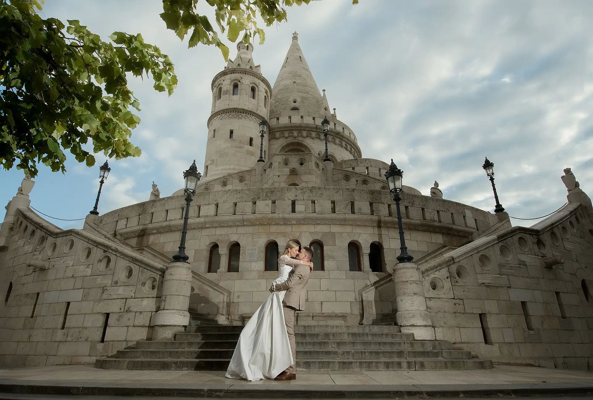 Esküvői fotózás I Budapest - Halászbástya (Fisherman's Bastion)