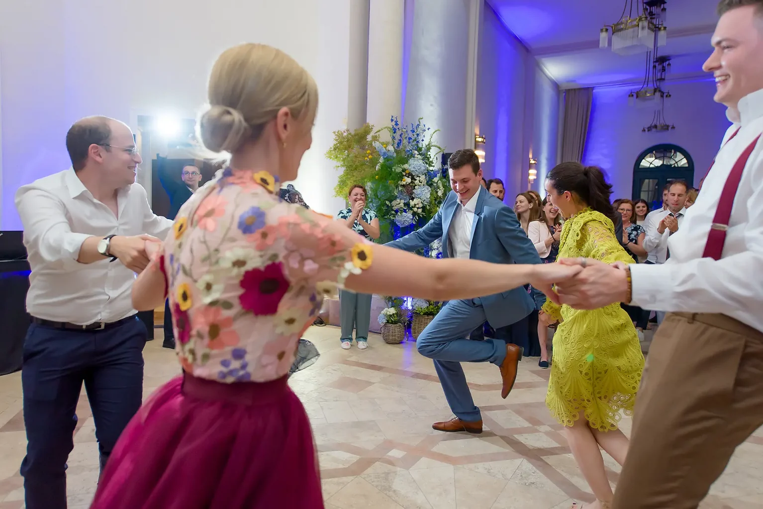 Esküvői képek - buli, party - Beautiful Wedding in Pálmaház (Tata - Hungary)