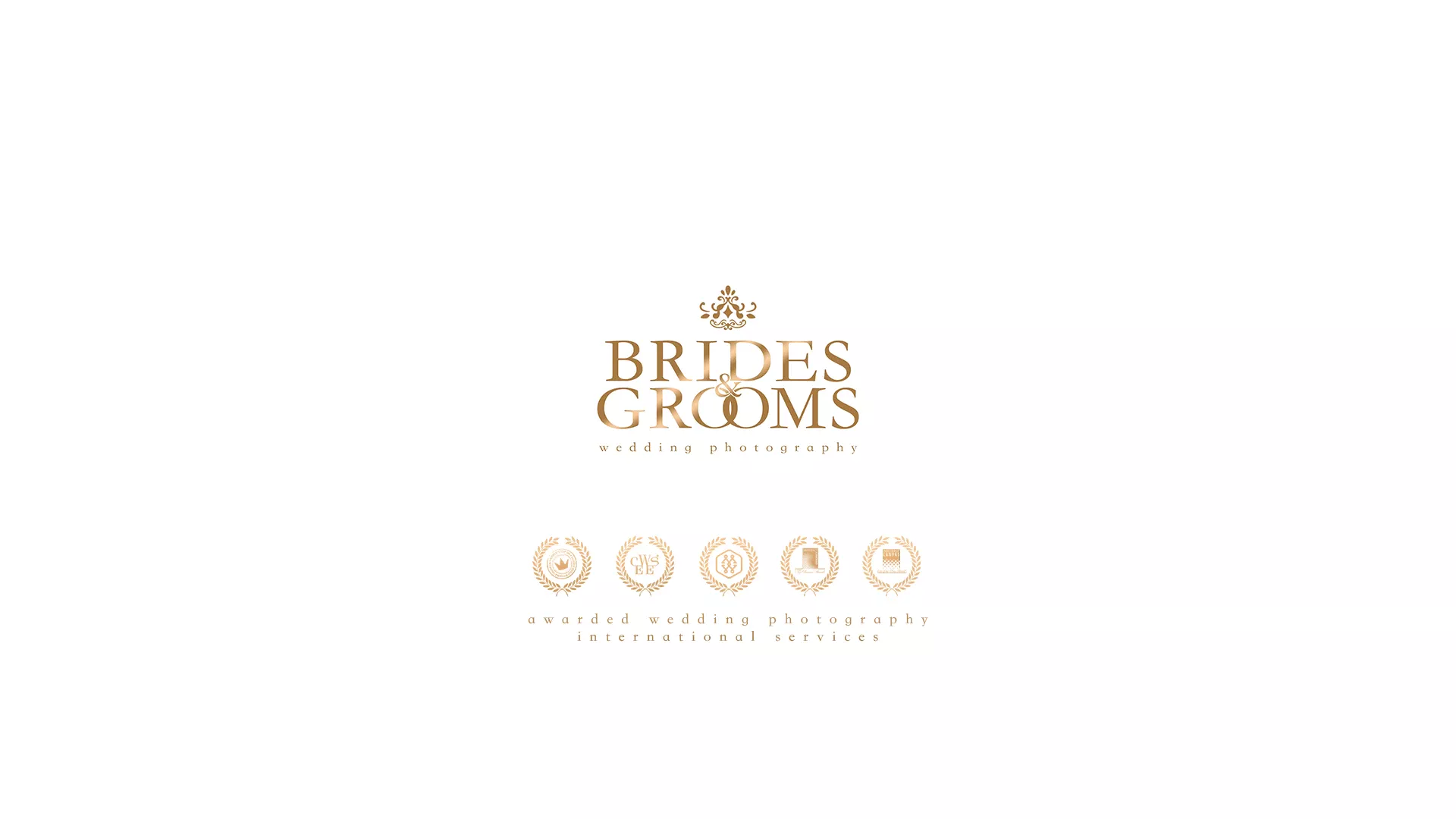 Premium esküvői fotózás Budapest - B&G - Wedding Photography - Nyitó kép logóval