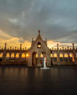 Kreatív fotózás napfelkeltében – Nóra & Csaba fotózása (Budapest – Halászbástya)