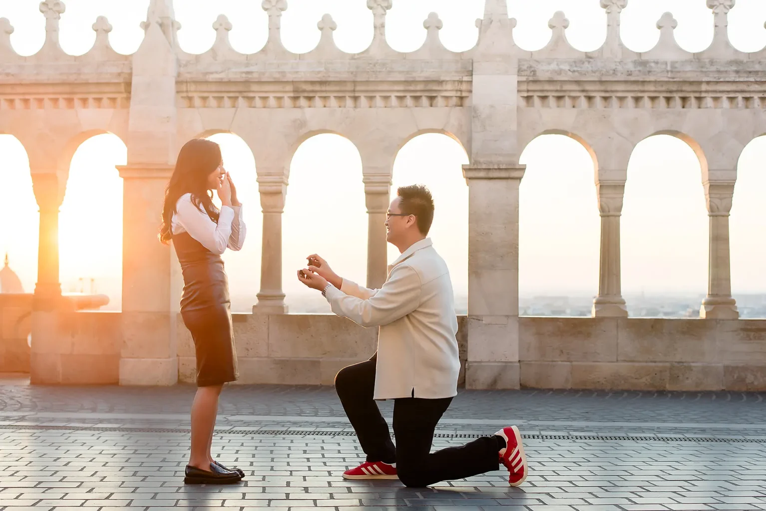 Proposal Photoshoot - Páros fotózás Budapest - Vorschlag - Engagement - Verlobungs Fotoshooting - Echte Hochzeiten - Real Weddings Budapest